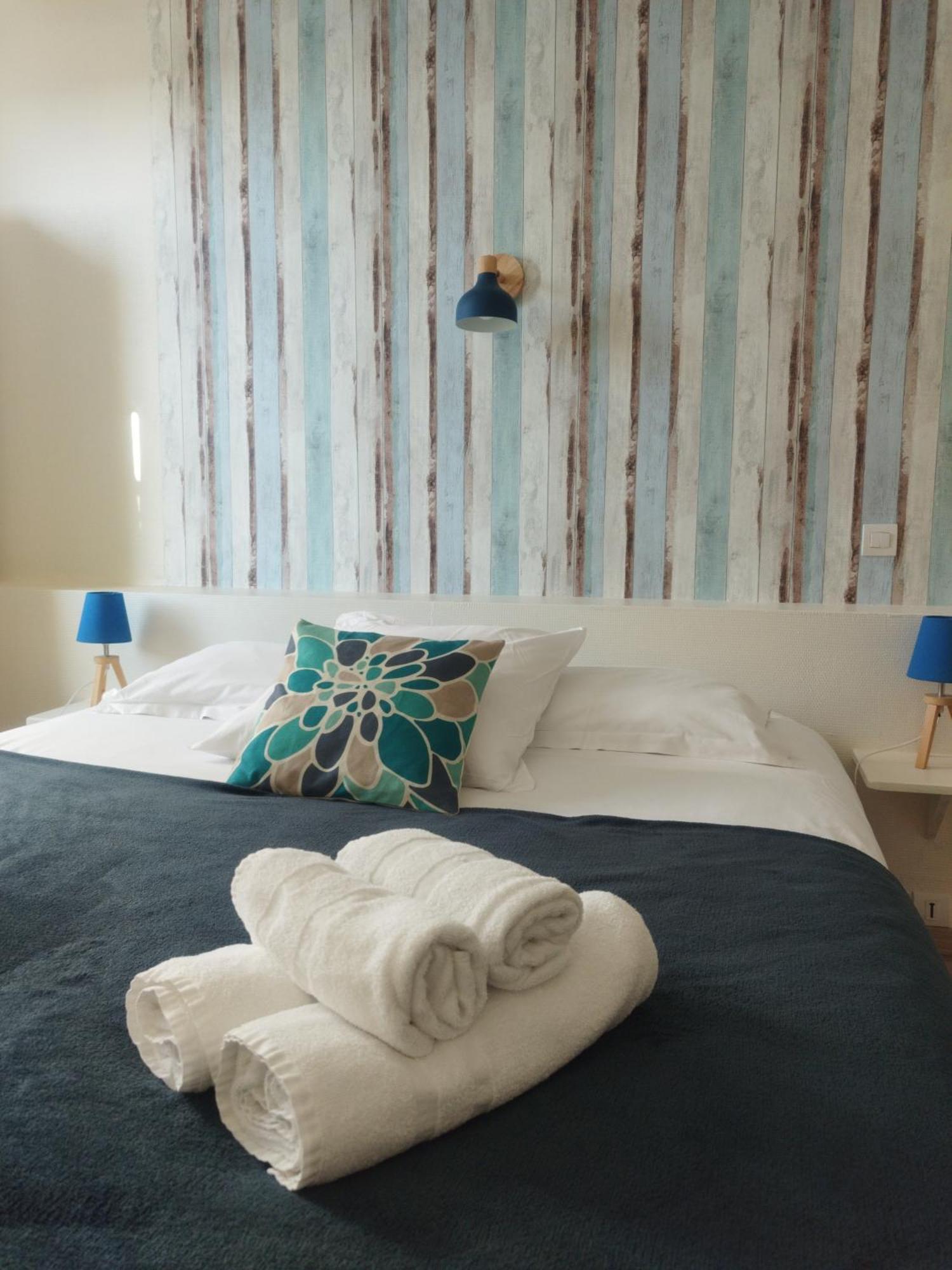 ז'ונזאק Hotel Les Thermes מראה חיצוני תמונה